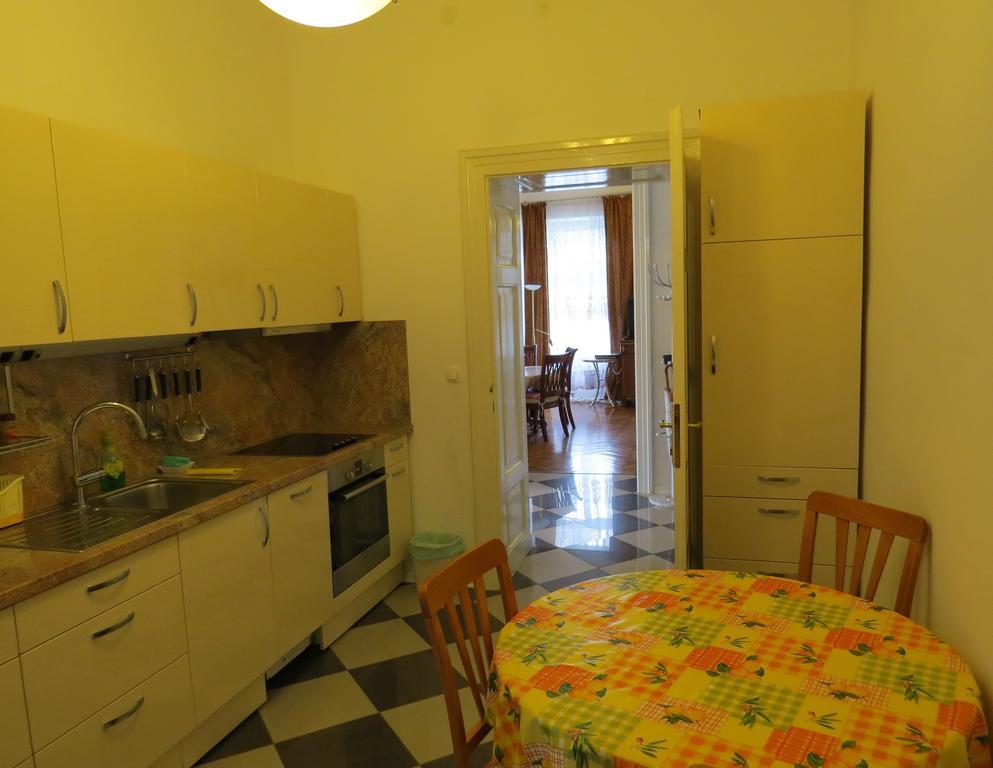 Apartment Kamelija أوباتيا الغرفة الصورة
